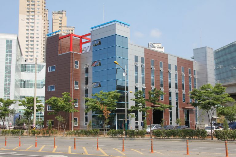 신축 사옥 전경